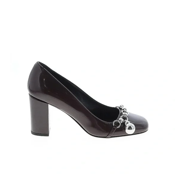 Elegant Burgundy Heels with Silver Accents - Picture 1 of 9